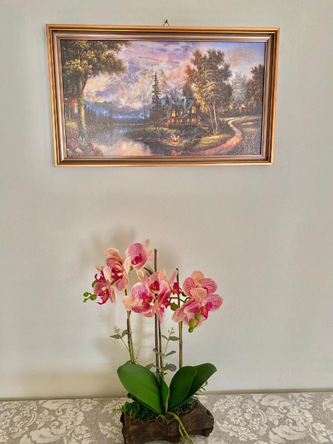 Quiet Near Subway And Acropolis 2 Bedrooms Apt Athens Luaran gambar
